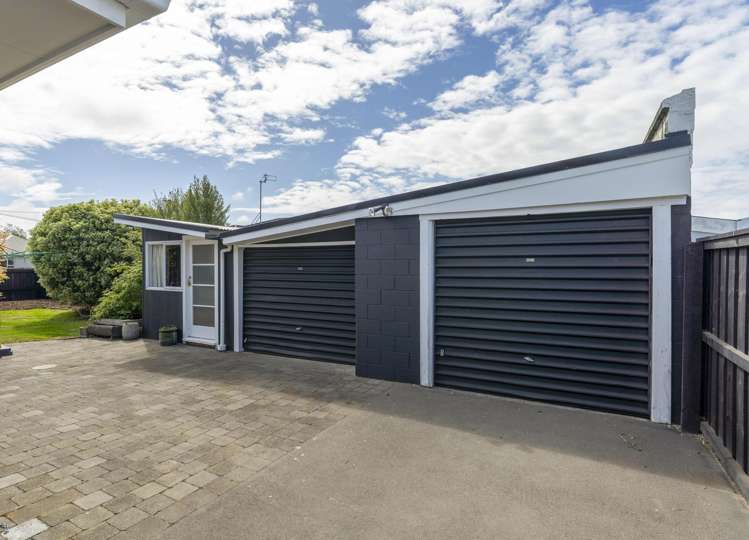 14 Bourne Crescent Papanui_21