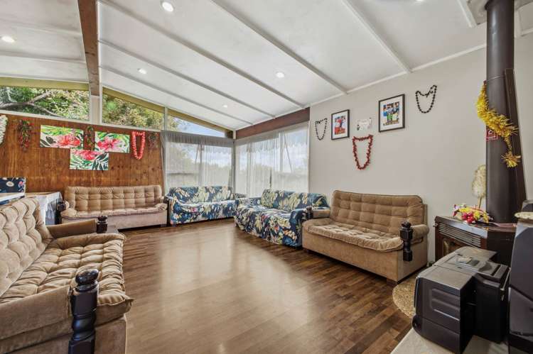 4 Hewlett Road Massey_12