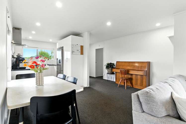 52 Gloucester Road_5