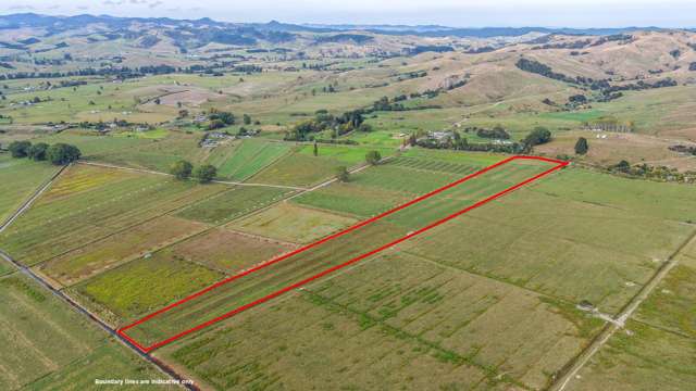 Room to create your country home