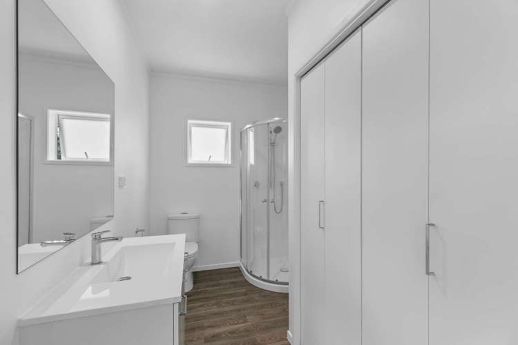 15 Rosario Crescent Red Beach_16