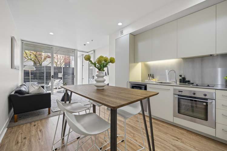 105/22 Fisher Point Drive Freemans Bay_8