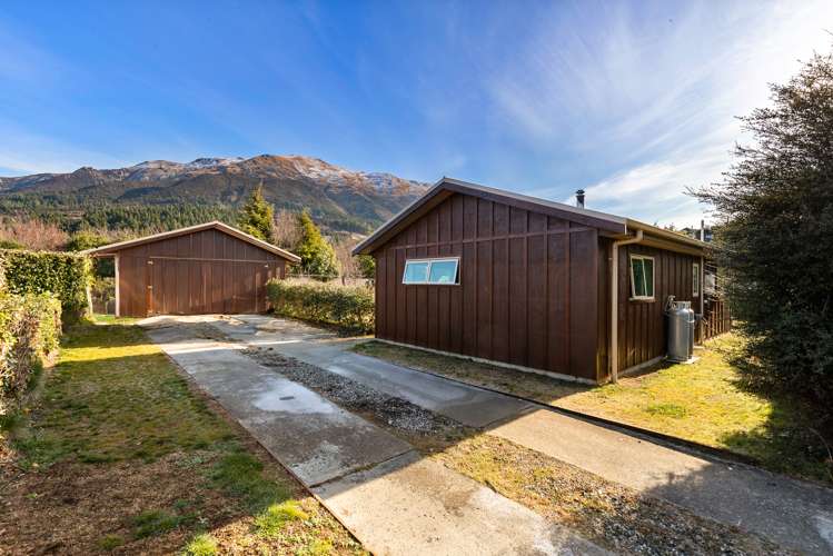 15 Hewson Crescent Lake Hawea_18
