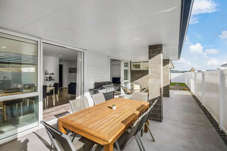 18 Maturiki Drive One Tree Point_6