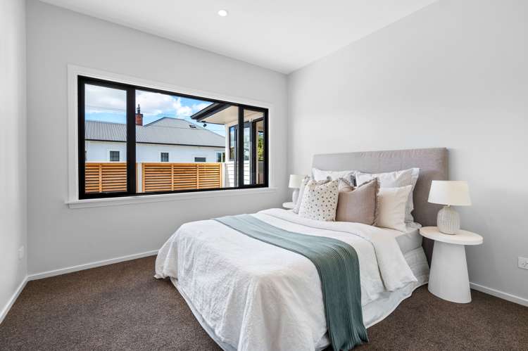 60 Frankleigh Street Somerfield_11