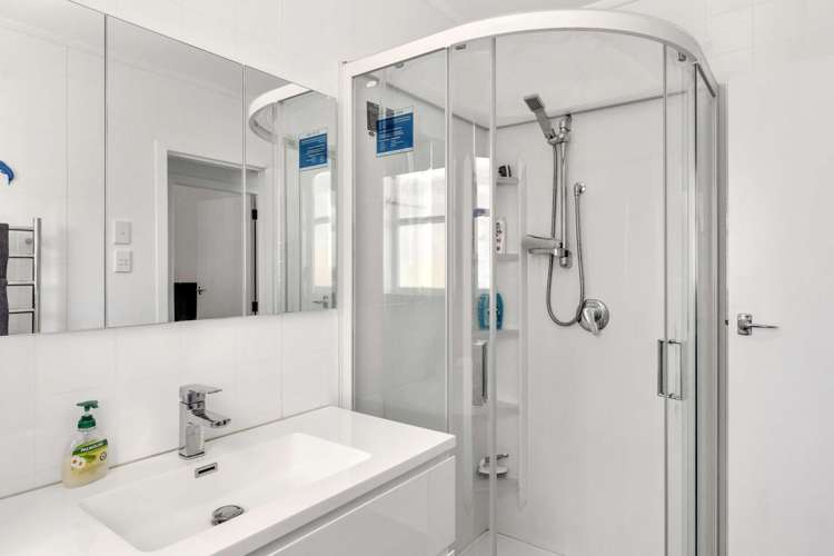 28 Massey Road Mangapapa_11