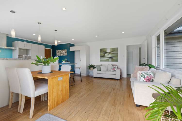 16 Eureka Road Eureka_9