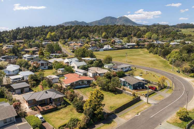 14 Titoki Avenue Waipahihi_22