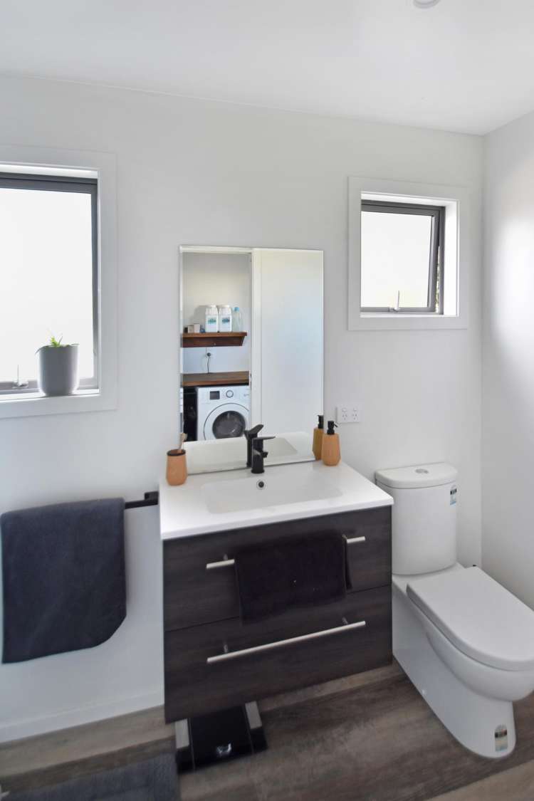 24 Maryburn Road Twizel_11