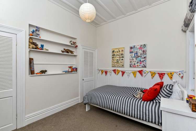 8 Huia Street Devonport_13