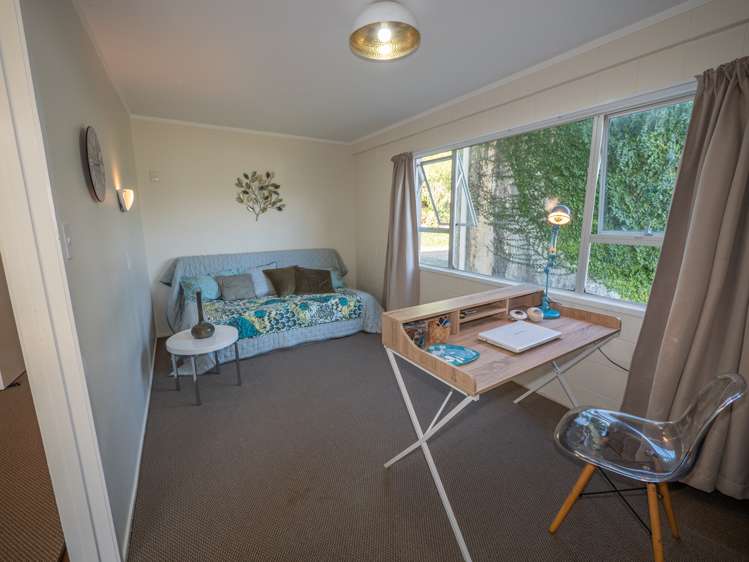 5 Seaview Road Cable Bay_17