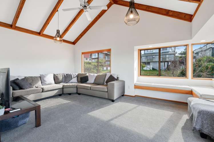 1/117 Sunset Road Totara Vale_4