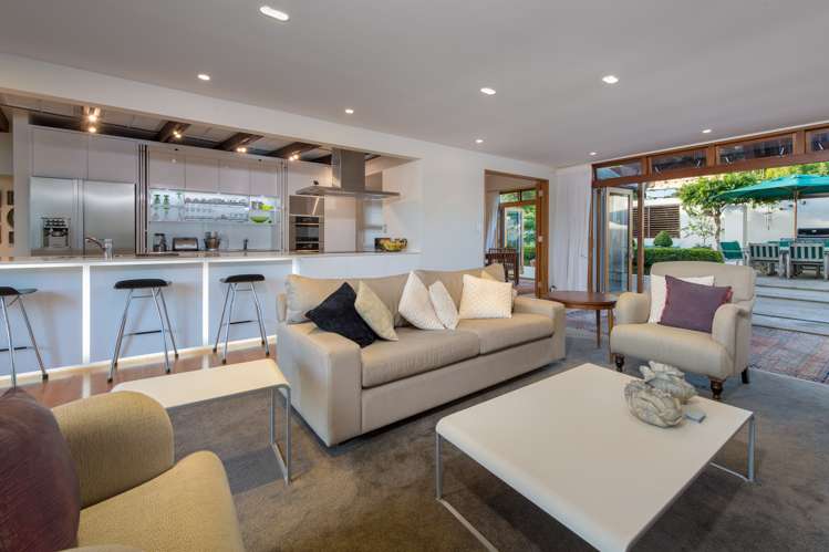 11 Clifton Road Browns Bay_24