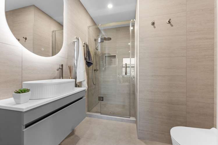 2-8/1 Waiohua Road Greenlane_6