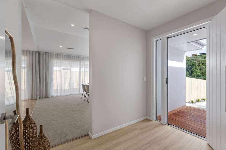 44 Solitude Crescent Kelvin Grove_10