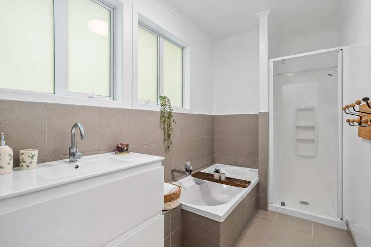 20 Daffodil Street Titirangi_3