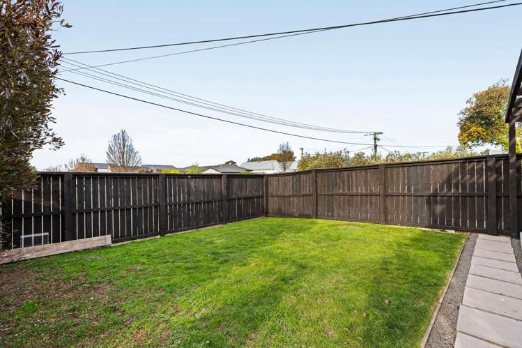 2 Wildberry Street Woolston_20