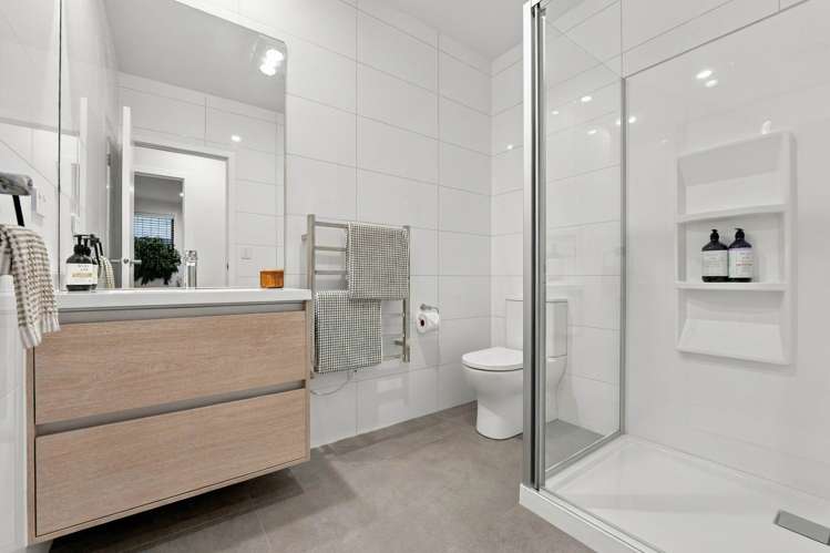64 Kilcadden Drive Flat Bush_19