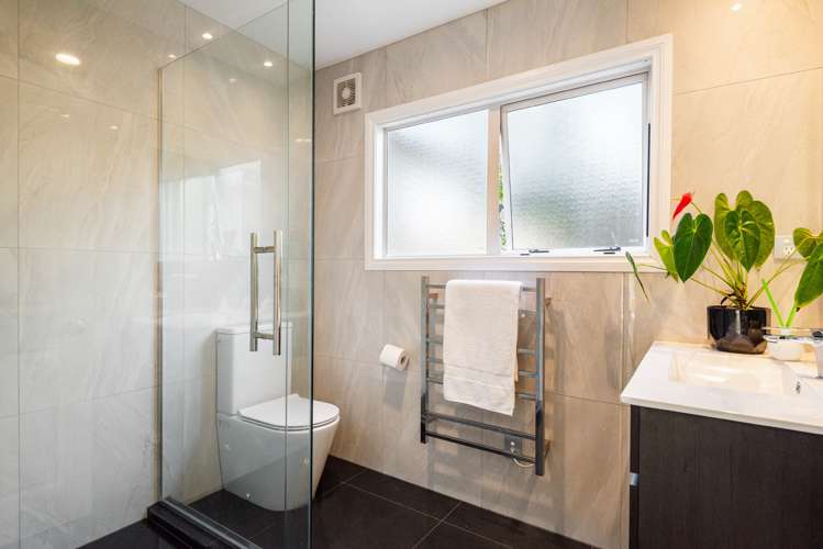 16 Oakway Drive Schnapper Rock_21