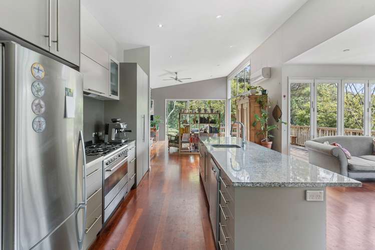 212 Old Titirangi Road Titirangi_8