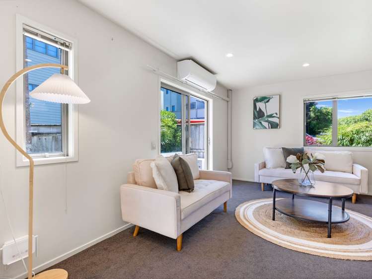 57/21 Hunters Park Dr Three Kings_2