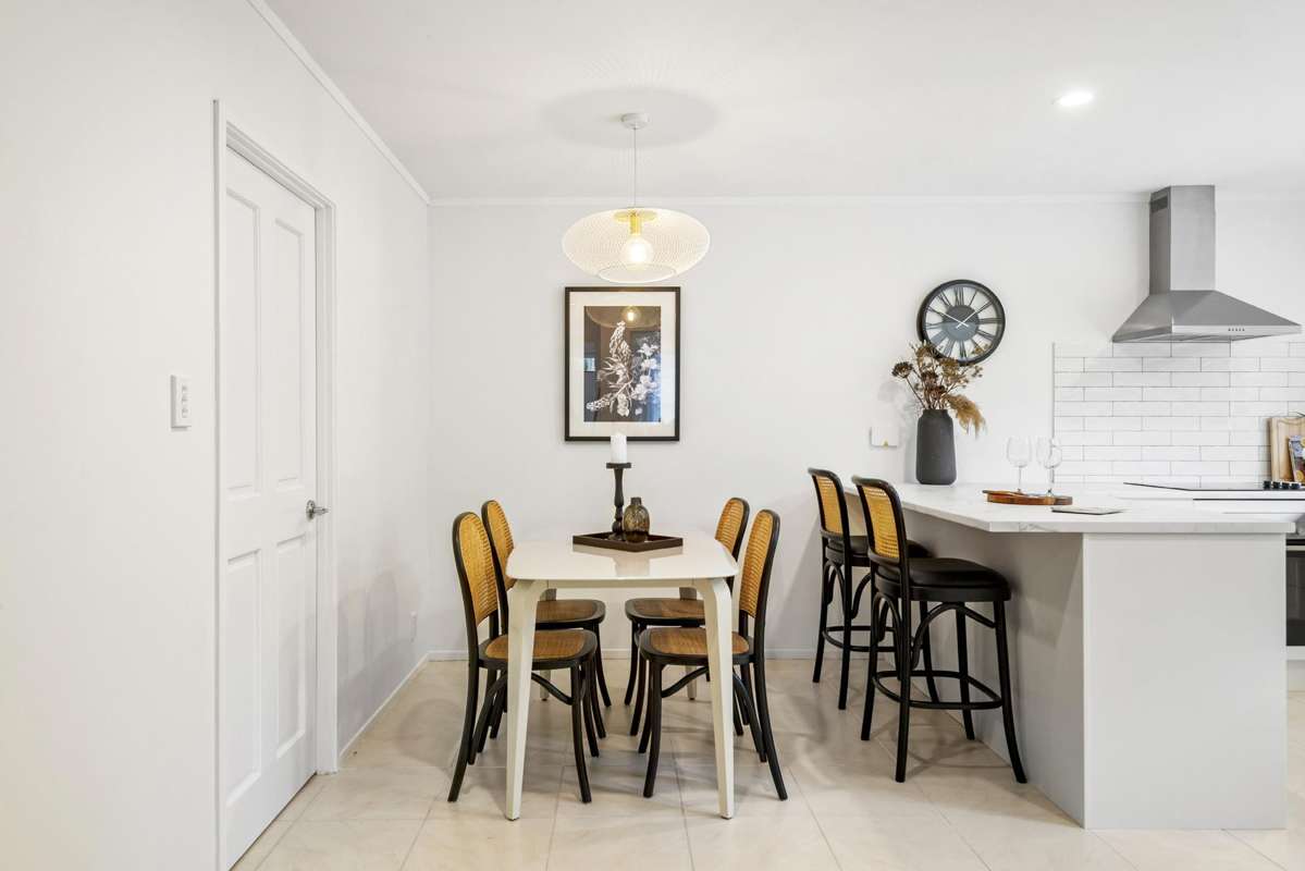 2/7 Tallington Crescent_4