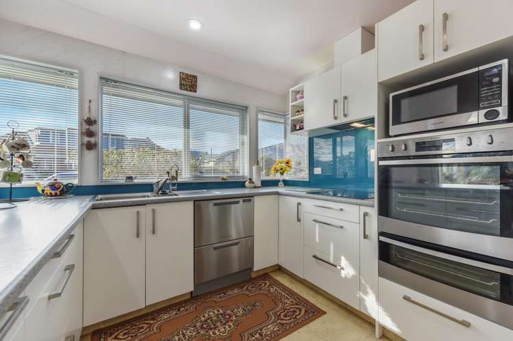 19 Stead Crescent Stoke_7