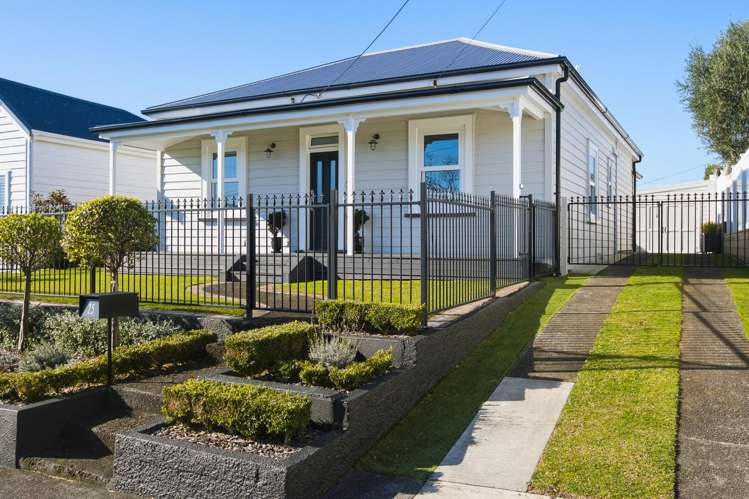25 Standish Street Westown_25