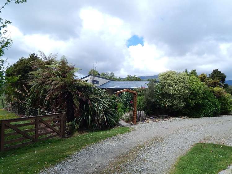 304 Utopia Road Westport_21