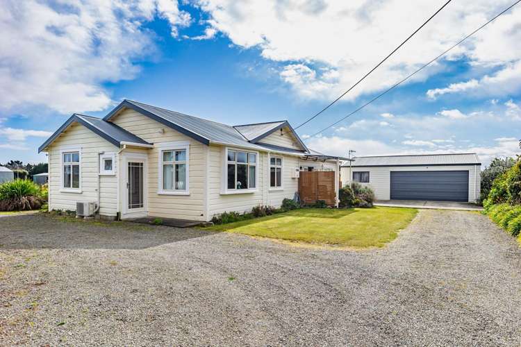 128 Lindsay Road_0