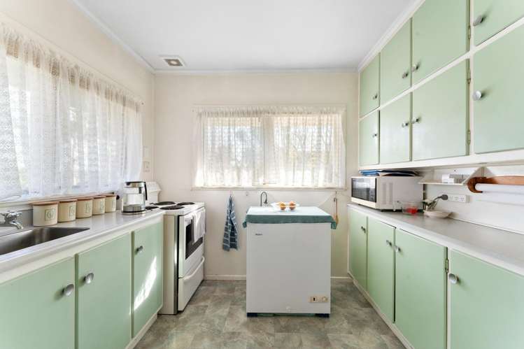 1 Marsh Avenue Forrest Hill_11