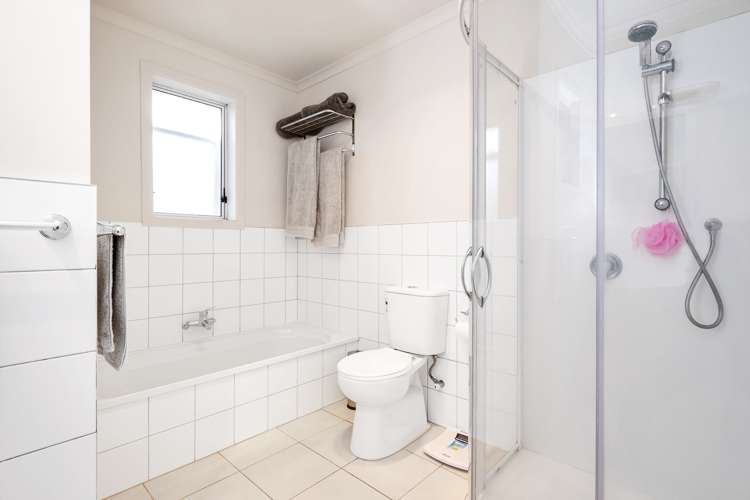 27 Murano Street Shiel Hill_14