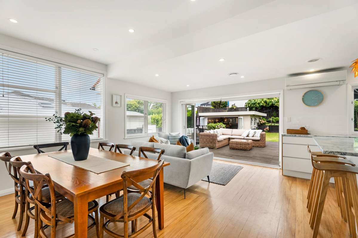 28 Glen Atkinson Street_3