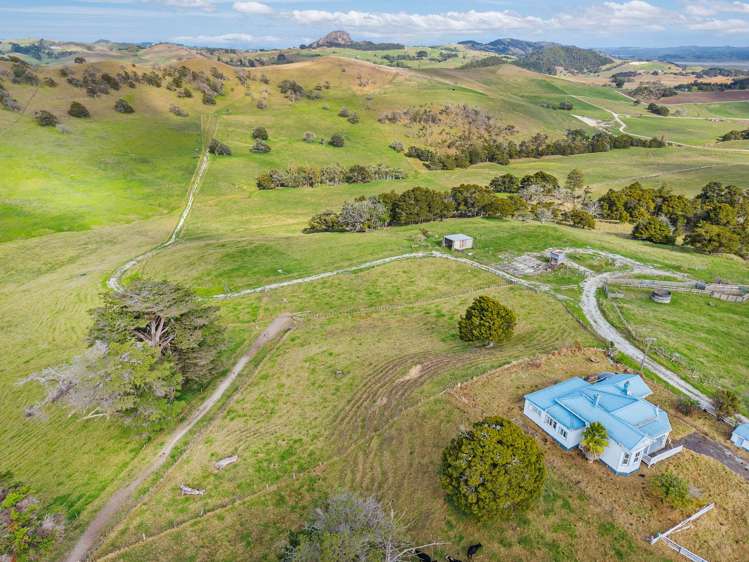 911 Arapohue Road Arapohue_10