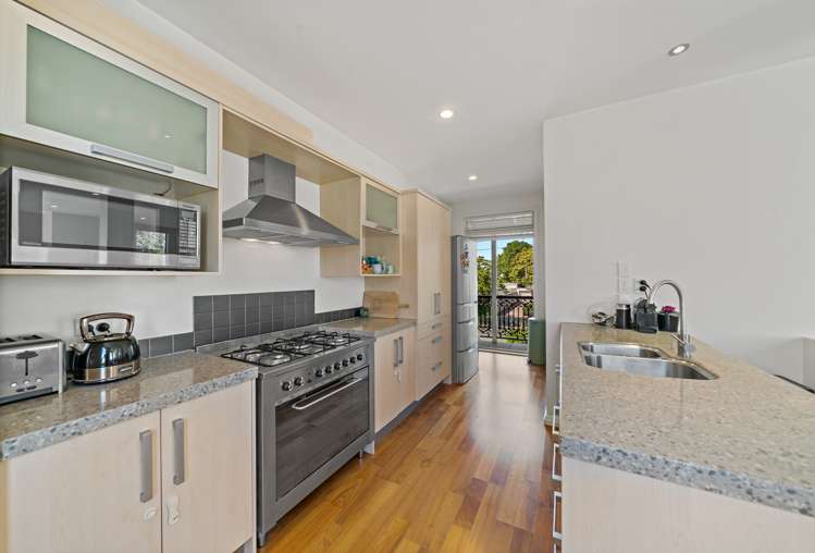 1d Banff Avenue Epsom_6