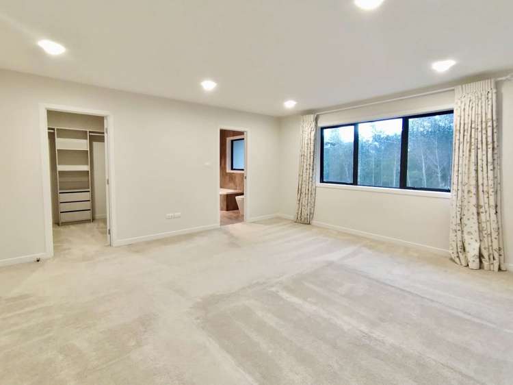 74 Harrowglen Drive Northcross_12