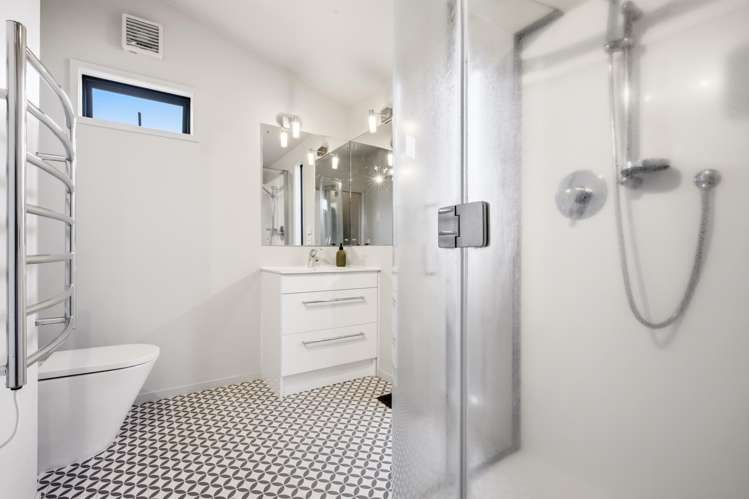 11 Armstrong Grove Hilltop_20