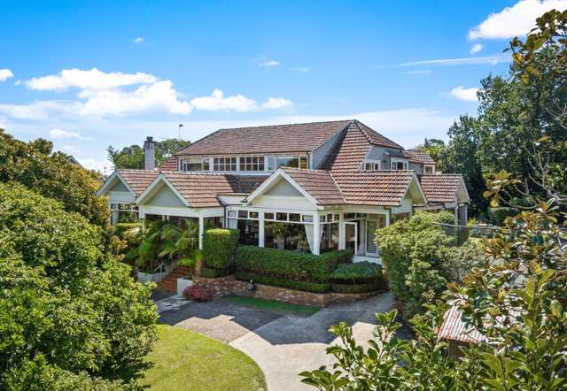 Cluckingham Palace for sale in Remuera