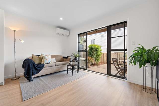 43/8 Carolina Place Albany_1