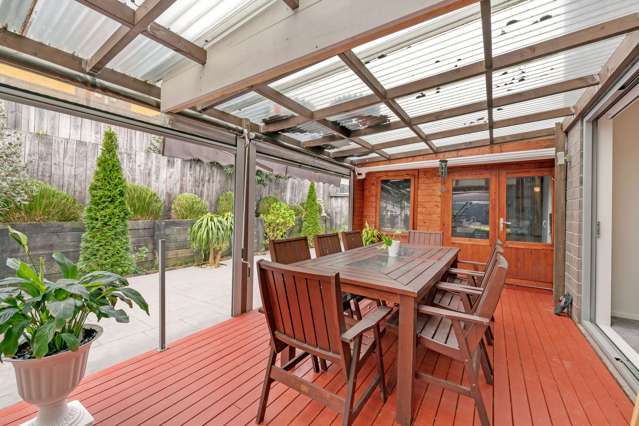 54 Springside Drive Flat Bush_3