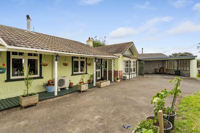 53 Tasman Road Otaki Beach_4