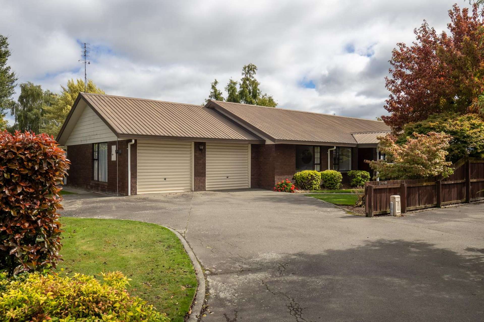 8 Burton Place Allenton_0