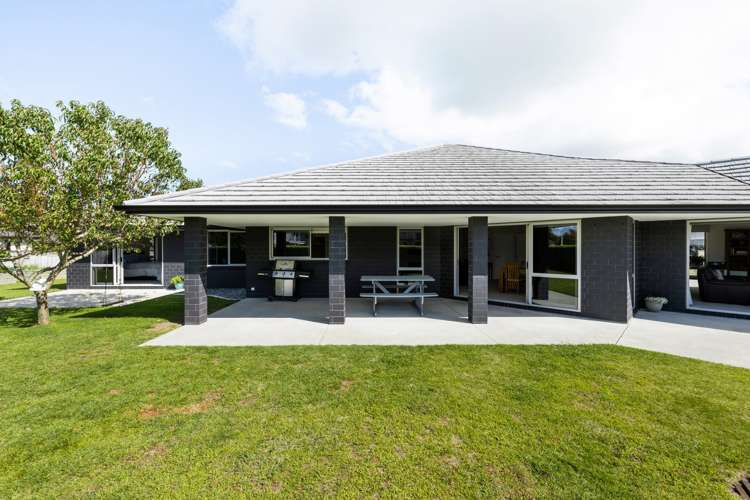 45 Plescher Crescent Leamington_22