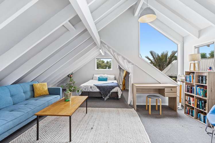 43 Onedin Place Titirangi_18