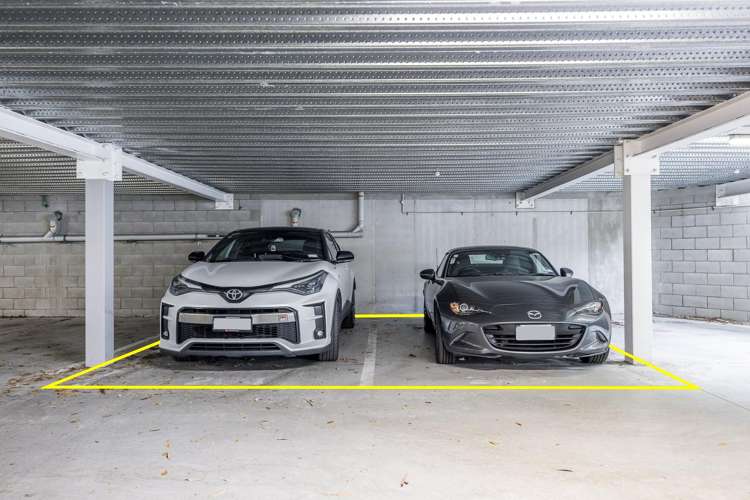 57/8 Thompson Park Road Mount Wellington_16