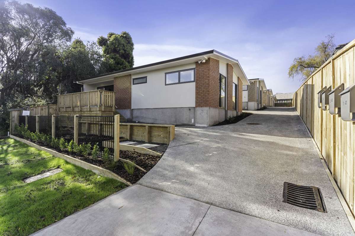 41A Kingdale Road | 11401 | Waitakere City | Houses for Rent - OneRoof