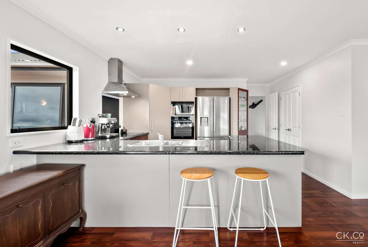 102 Kirton Drive_4