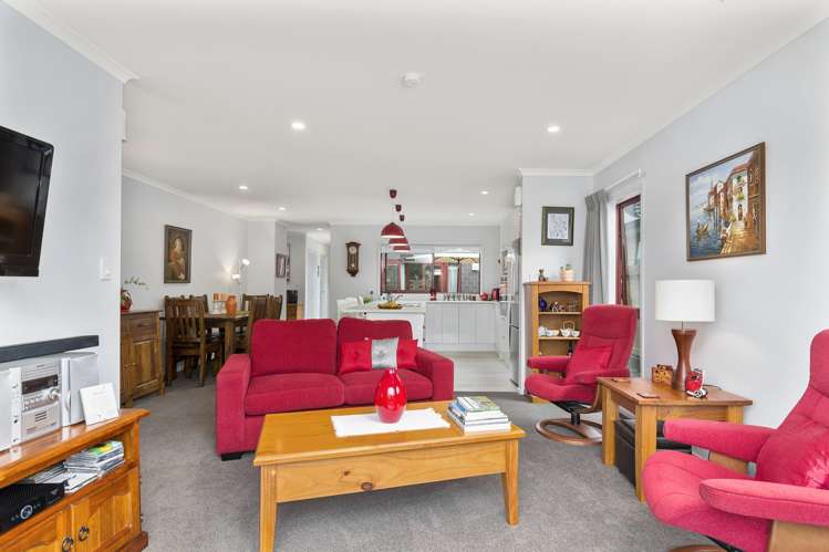 5 Capstan Close Pyes Pa_4