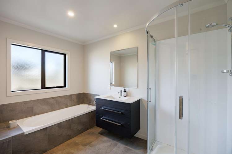 700A Grays Road Mahora_3