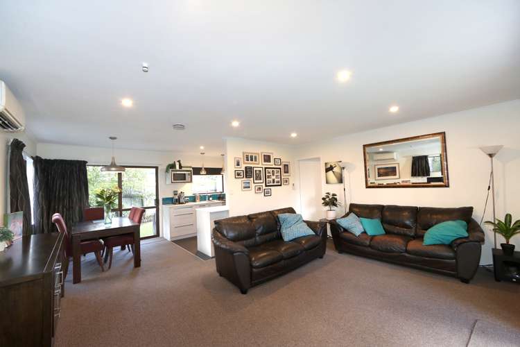 811b Cook Place Raureka_9